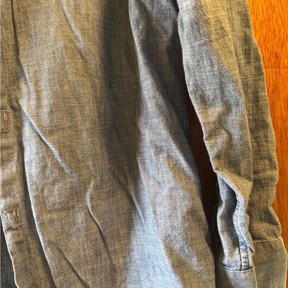 Lands’ End button down - Picture 3 of 9